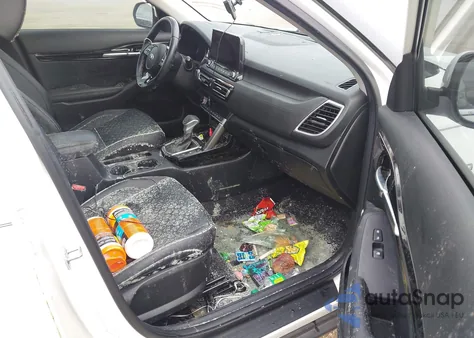 2021 Kia Seltos Sx Turbo z USA, uszkodzony, nr VIN KNDETCA20M7204258